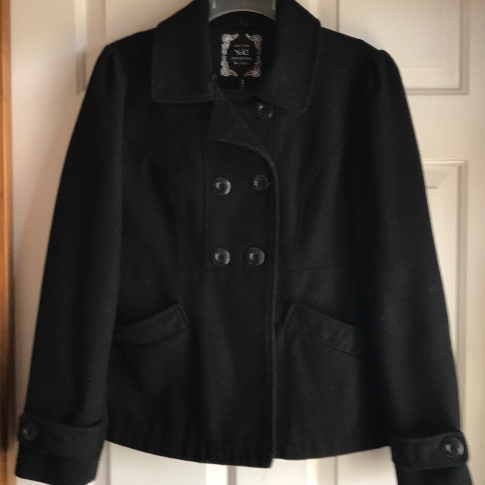 Black coat by Yoki, Large